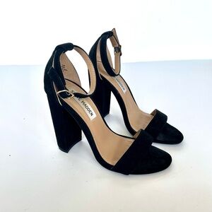 Steve Madden Suede Chunky Heel Sandal Size 5.5
